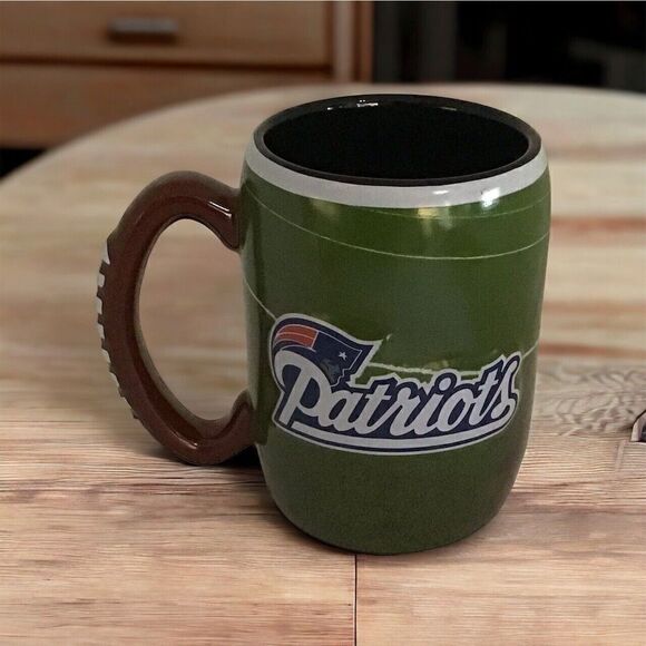 New England Patriots Cup Coffee Mug 2012 NFL Boelter Brands Football - Picture 3 of 4